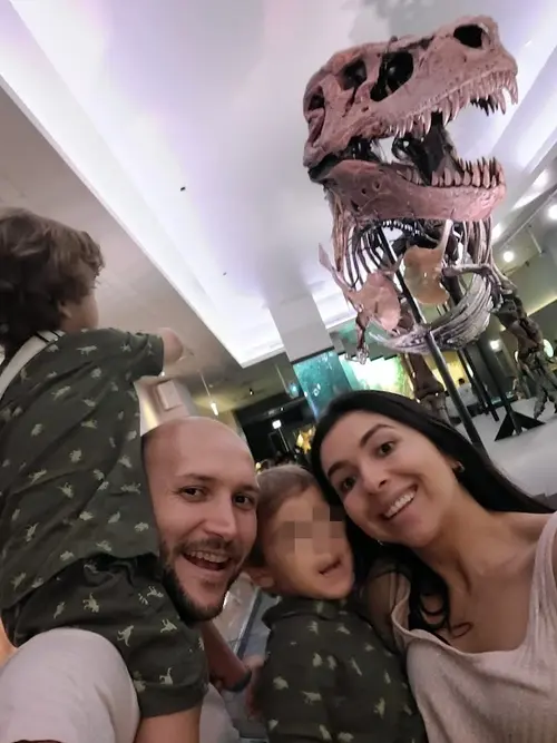 Franco estaba mucho más alerta que nosotros ante el T-Rex